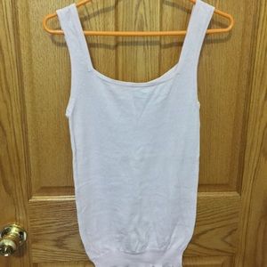 Soft pink tank in light sweater material